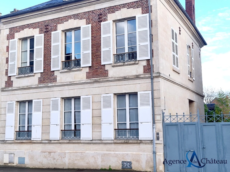 Annonce immobilière une maison à vendre COMPIEGNE Résidentiel